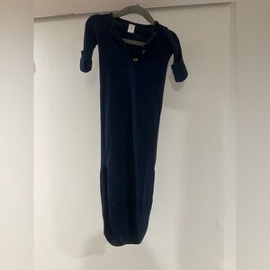 Lou Lou & Company Harvey Navy Blue Knotted Gown Size Newborn Blue Baby Boy Pjs